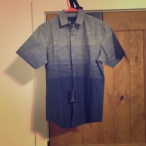 NWT INC men’s XS button up